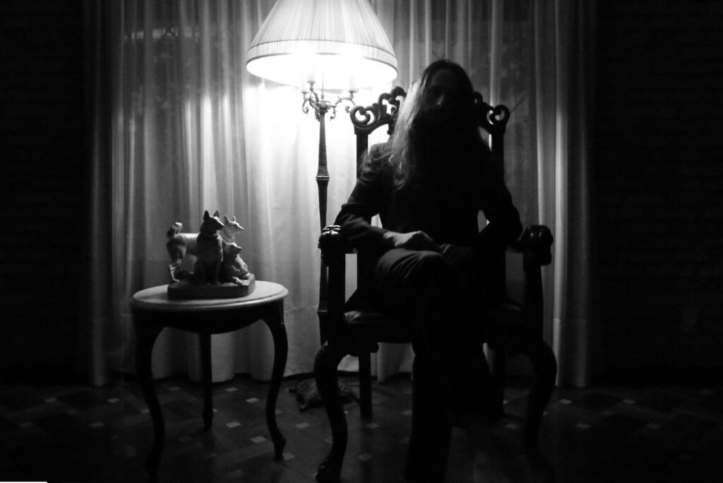 El Hombre Avispa – Viernes 13 de noviembre en PYG BAR