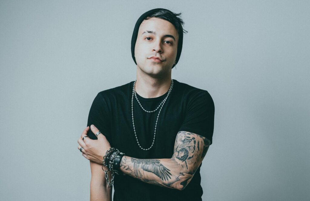 Treekoo debuta como cantante en   “Dime Por Qué”