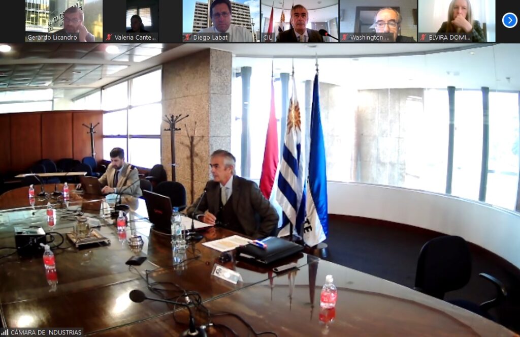El Banco Central del Uruguay y la CIU analizaron el rol de la industria en la desdolarización de la  economía