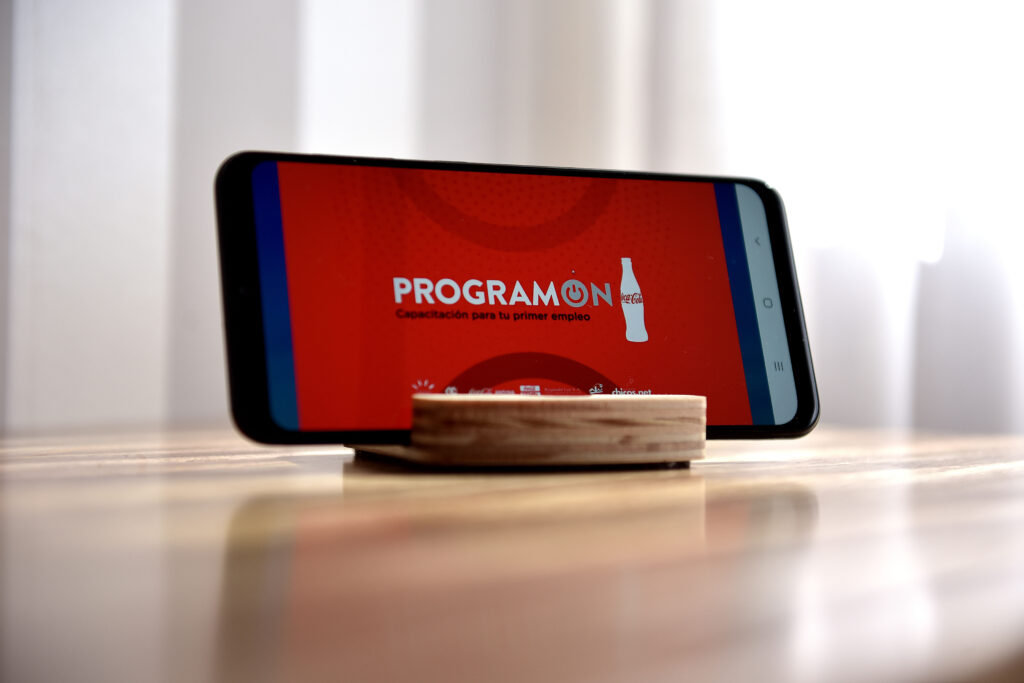 Coca-Cola Uruguay lanza ProgramON, una iniciativa para acompañar a los jóvenes en su inserción laboral