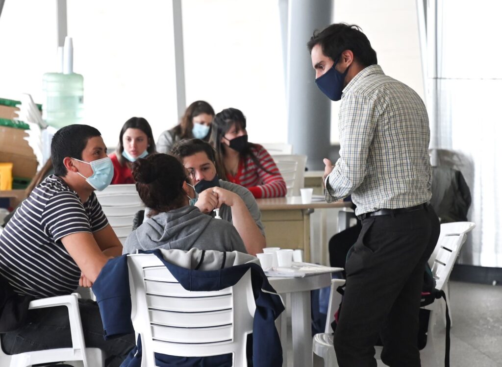 Fundación Tienda Inglesa inicia capacitación con presencia del ministro Lema