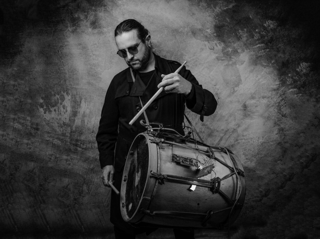 Tuten Mapu presenta su single ¨Fondo del Jardín¨