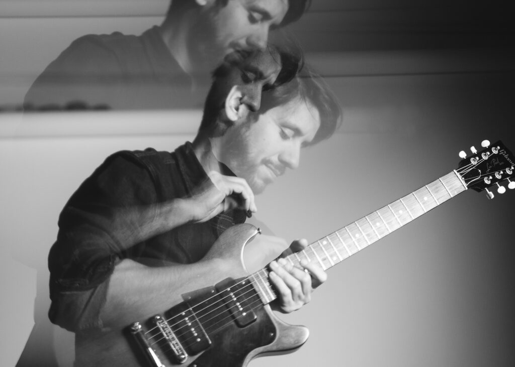 Diego Traverso presentó su disco El Silencio del Agua