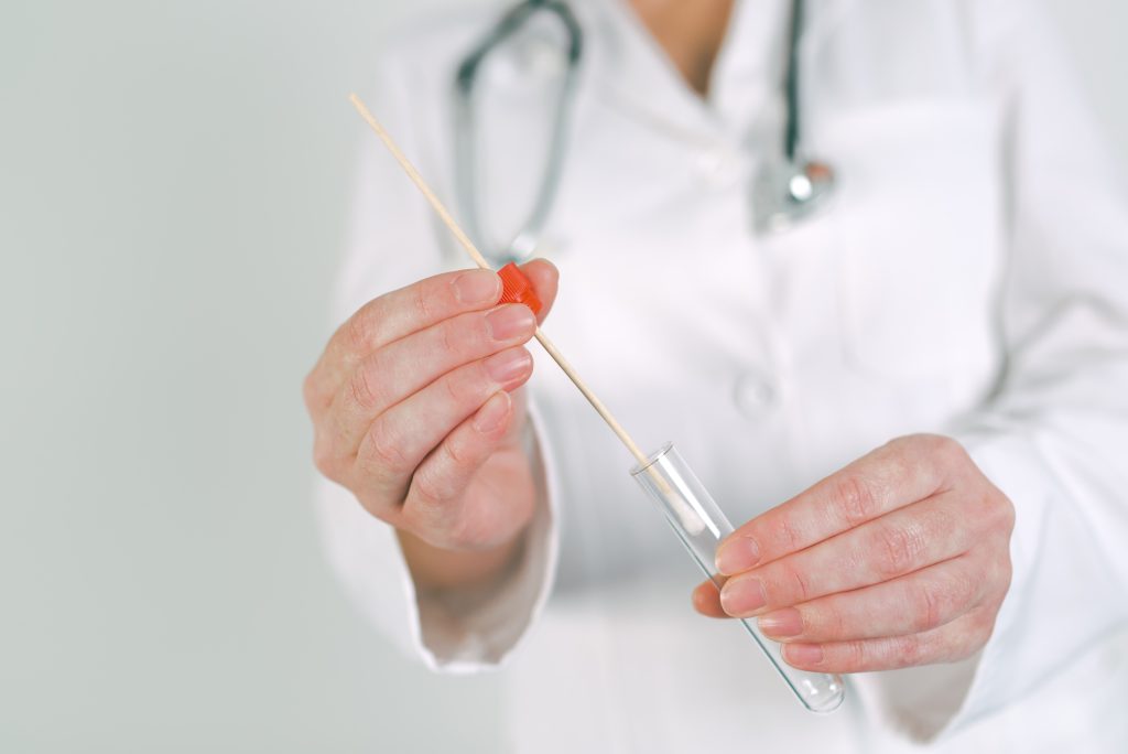 Test genéticos ofrecen la solución para identificar la mejor dieta alimenticia y posibles enfermedades en base al ADN