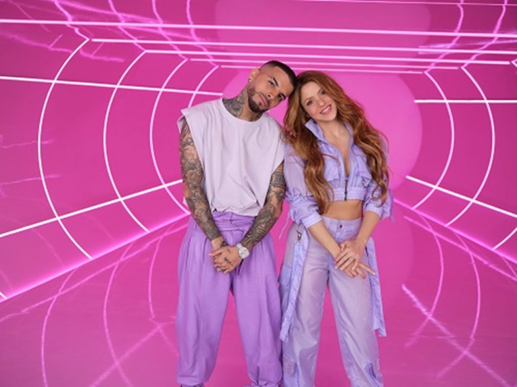 SHAKIRA lanza TE FELICITO junto a RAUW ALEJANDRO