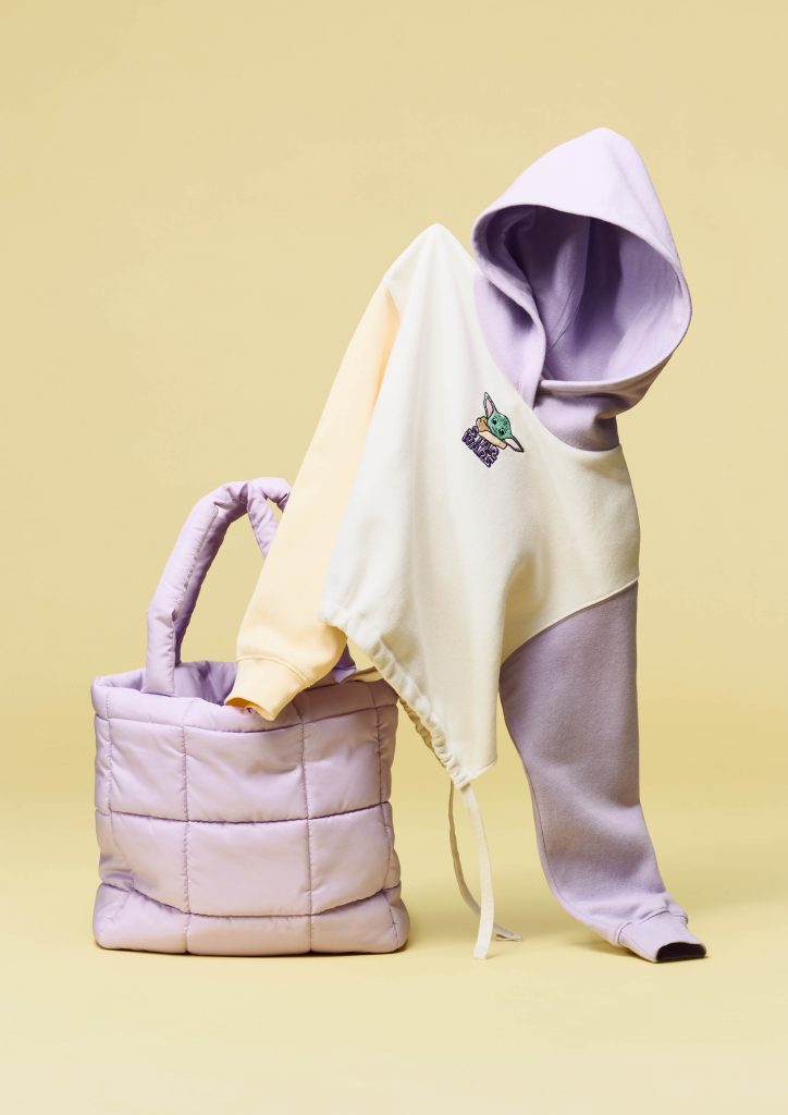 H&M convierte los residuos plásticos en moda cotidiana con bottle2fashion