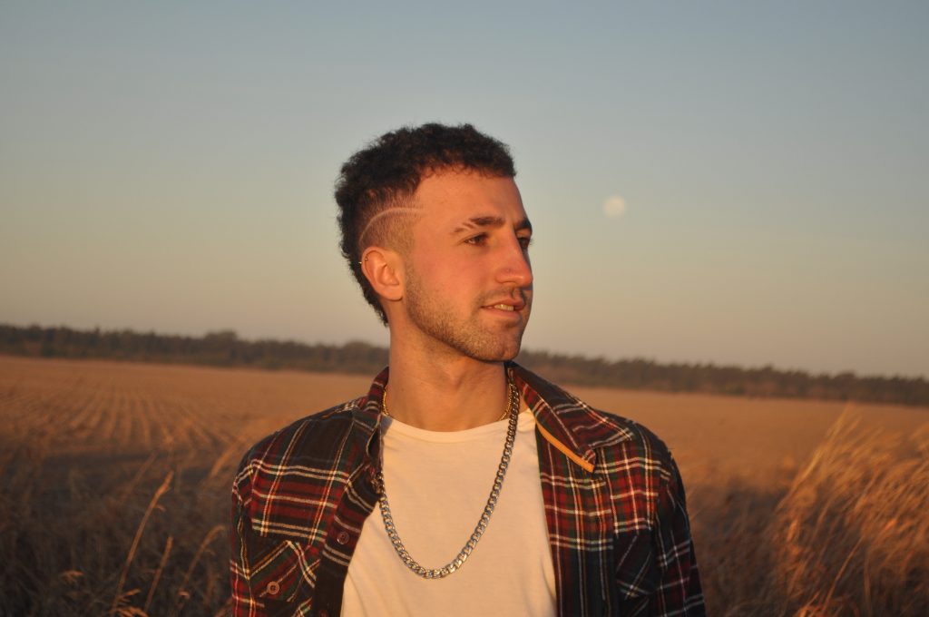 VALEN GUERRA PRESENTA ¨MONTAÑA¨