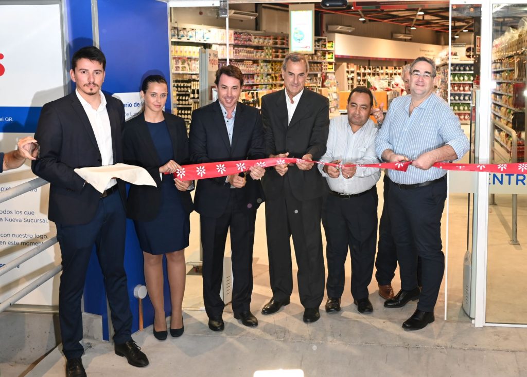 Tienda Inglesa ofrece la calidad de siempre en su nueva sucursal del parking de Punta Shopping