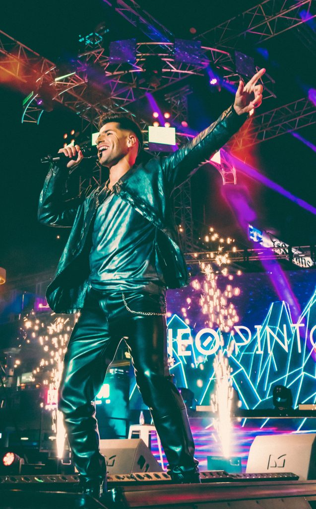 Neo Pinto nos presenta “Primera Fila” su nueva gira musical que llega para calentar el 2023