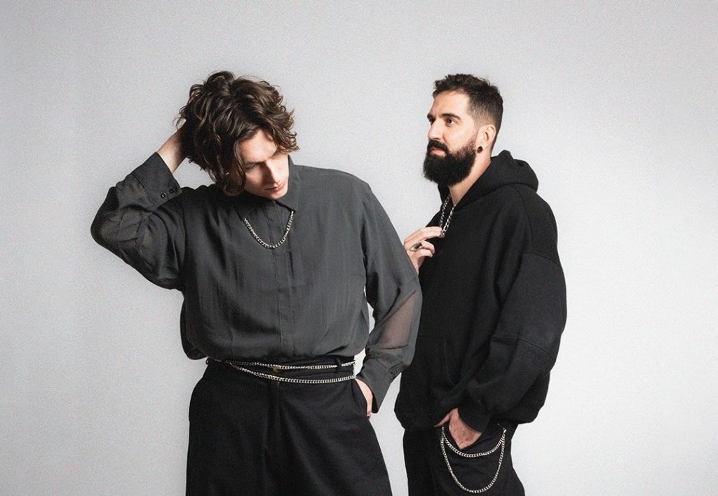 🇧🇷🎵🤟🏼🔥 Desde Brasil, Atalhos estrena ‘Más lejos’, una canción liberadora