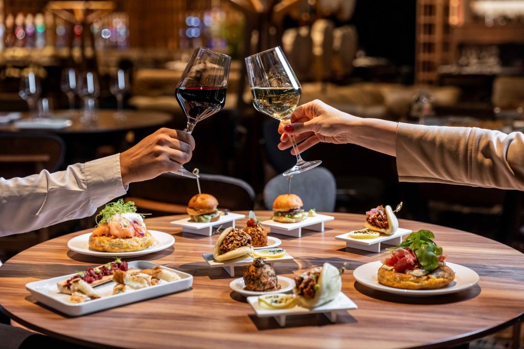 Diversión, gastronomía y espectáculos llegan a Enjoy Punta del Este en febrero