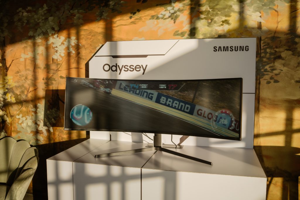 Samsung y Unicom: una nueva alianza que eleva la experiencia con monitores