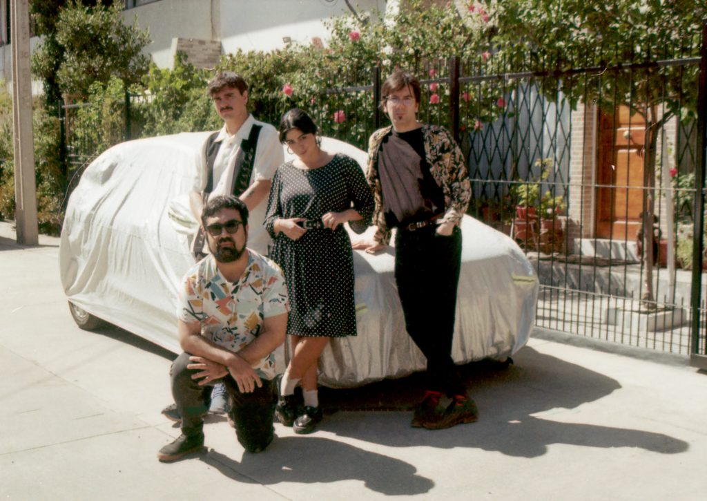 Conoce a Floresalegría, los encargados de abrir dos shows de Los Tres en Santiago