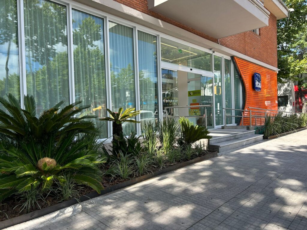 Itaú inauguró nueva sucursal en Colonia