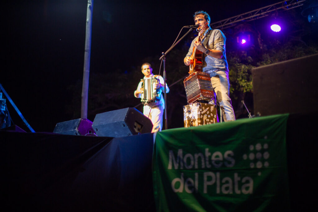 Conchillas reunió a 3.000 personas en festival musical