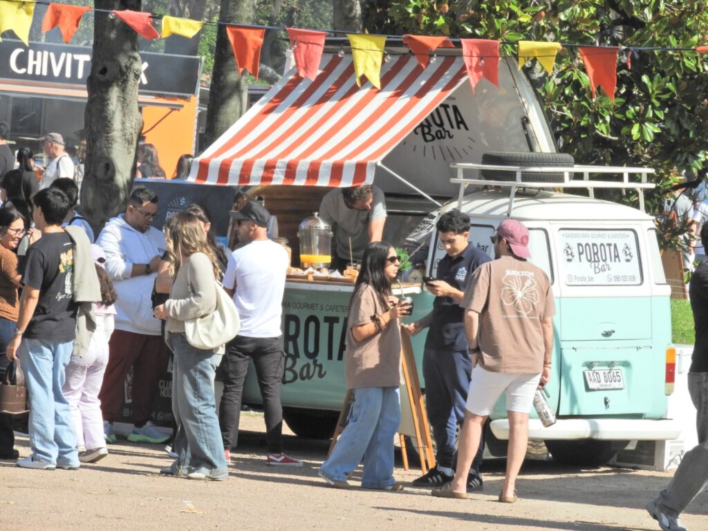 Porota Bar- Sandwicheria Gourmet & Cafetería